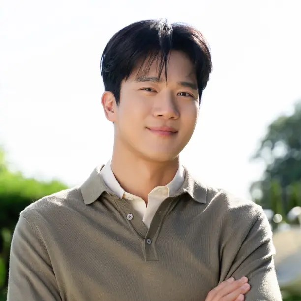 김무진 역 하석진 공식 사진